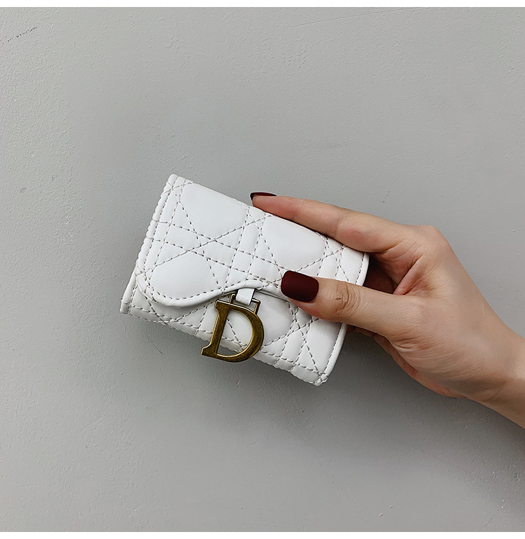 2021 Autumn And Winter New Trendy Fashion Folding Ladies Rhombus Embroidery Thread Wallet display picture 5