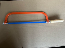 钢锯架;锹;手动工具