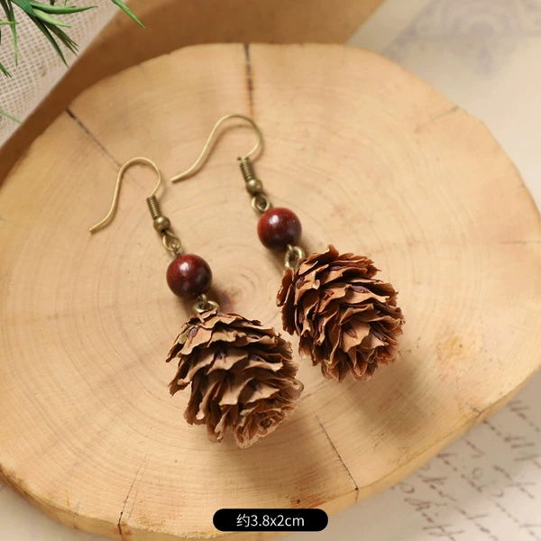 7-sandalwood deciduous pine