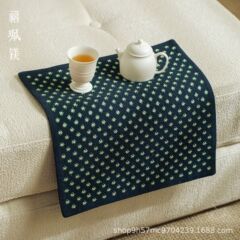 禧マグネシウムの手刺繍は四方の乾いた泡の席の茶卓の断熱綿麻の布のテーブルの旗の小さい清新な茶席を厚くします。