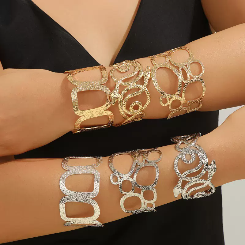 欧美跨境饰品女士几何开口ins风可调节时尚流行蛇形手镯金色手饰