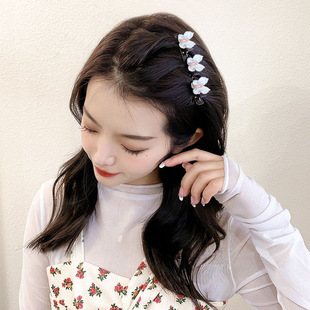 �羳���u�ɐۺ������lһ�ְl�AŮ�r�К��|�W�����B픾��l�l�����l