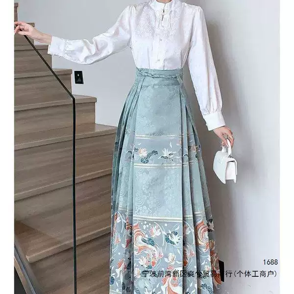 New Chinese-style Hanfu modified version high-waisted long lace-up horse-face skirt, slimming for daily commuting, new summer 2026 model