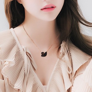Titanium Steel Black Swan Necklace Women's Internet Celebrity Ins Rose Golden Collarbone Chain Korean Style Student Accessories