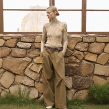 一手货源【谷然】品牌专柜撤柜！时尚花纹高领修身显瘦针织衫25秋