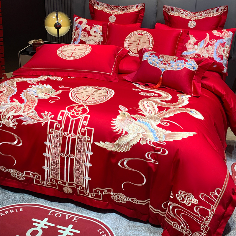 드래곤과 피닉스는 D-Gold에 의존합니다.