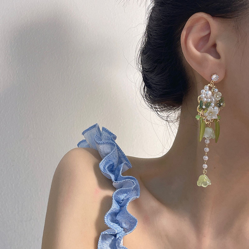 1 Pair Fashion Flower Arylic Imitation Pearl Womenu0027S Chandelier Earrings