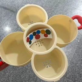 美发梳;衣钩/挂钩;清洁球/刷