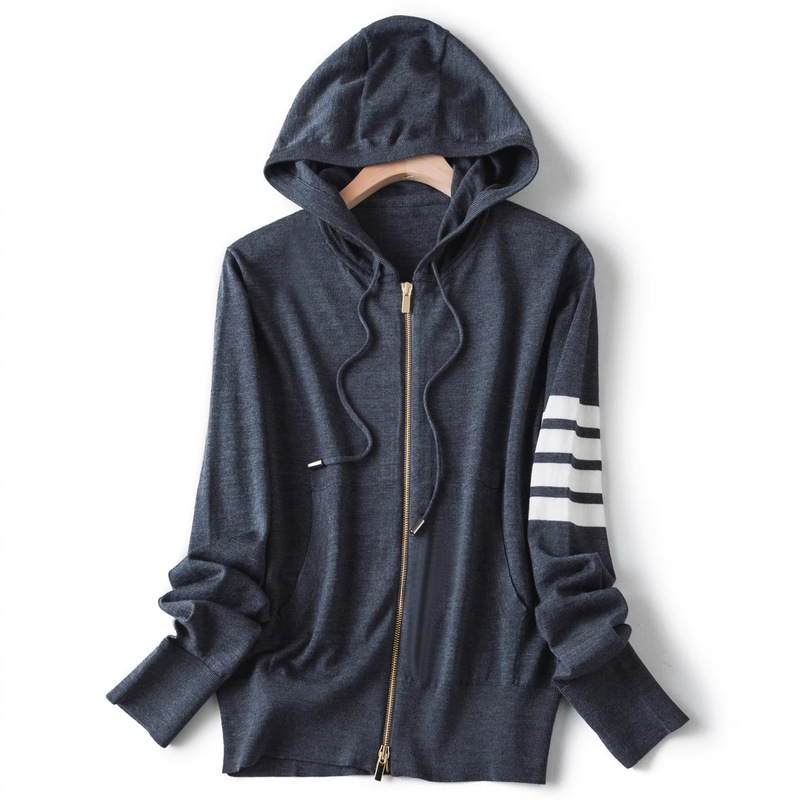 Light Luxury Yangzi Yarn Ultra-Fine Merino Wool Color-Block Striped Casual Sports Hooded Knit Sweater for Women 129