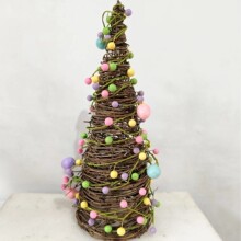 跨境新款复活节装饰 仿真彩蛋鸟蛋树锥摆件圣诞树藤圈螺旋桌摆