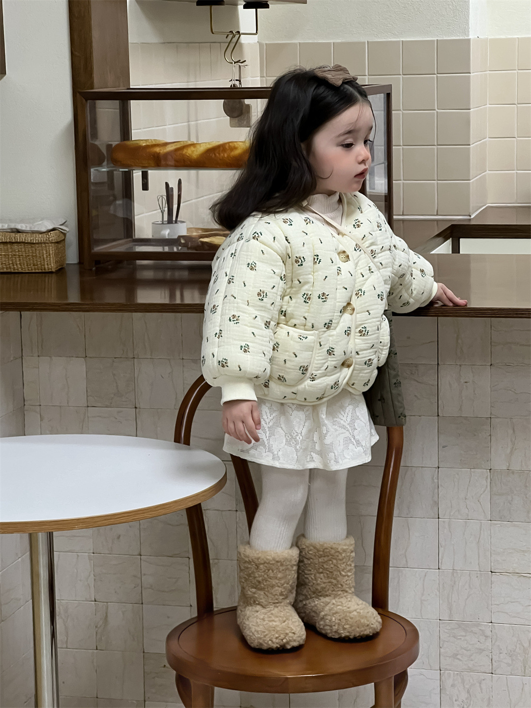 Invierno para niños más chaqueta acolchada de algodón de terciopelo ropa de salida para bebés 2024 ropa de otoño e invierno ropa para niños coreanos chaqueta acolchada para niñas