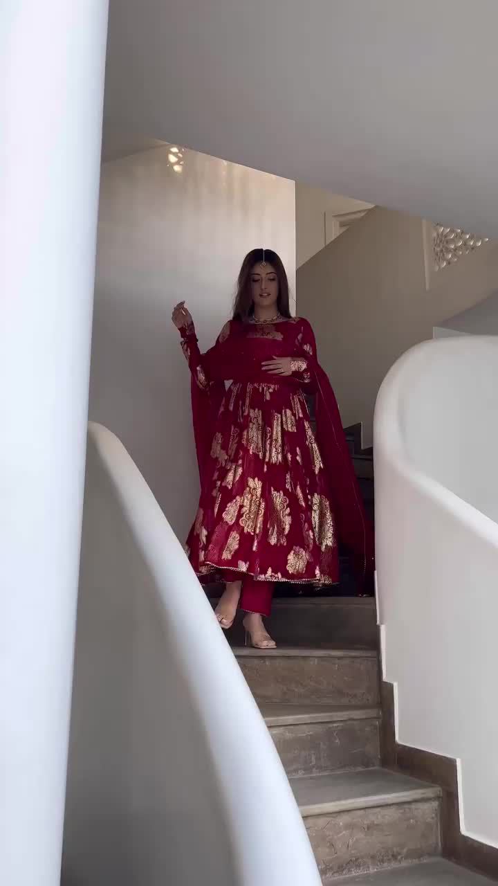 Women's Indian Ethnic Slim Dress - Elegant Long Floral Dress_voghion.com