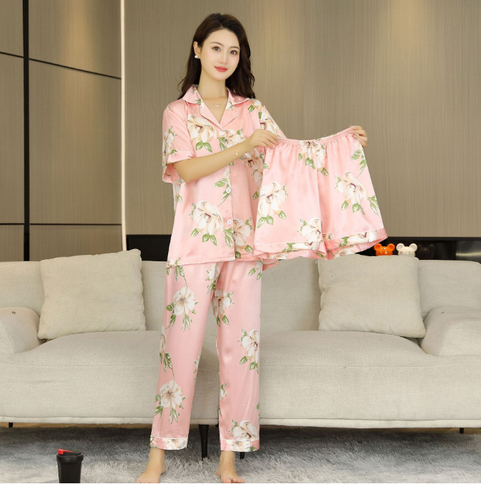 2025 nuevo estilo pijama mujer verano hielo seda fina solapa pantalones de manga corta traje de tres piezas se puede usar en el exterior