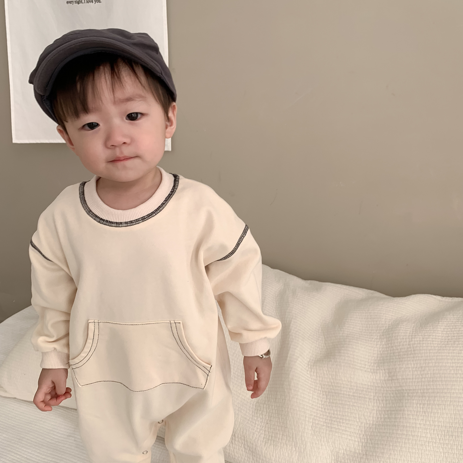 Bebé ropa de otoño, bata de bebé, ropa de otoño coreana para niños, 2025 otoño nuevo bebé bolsa de ropa de montaje