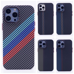 英倫風浮雕磨砂碳纖紋水貼硬殼151413ProMax拼接條紋磁吸手機殼男