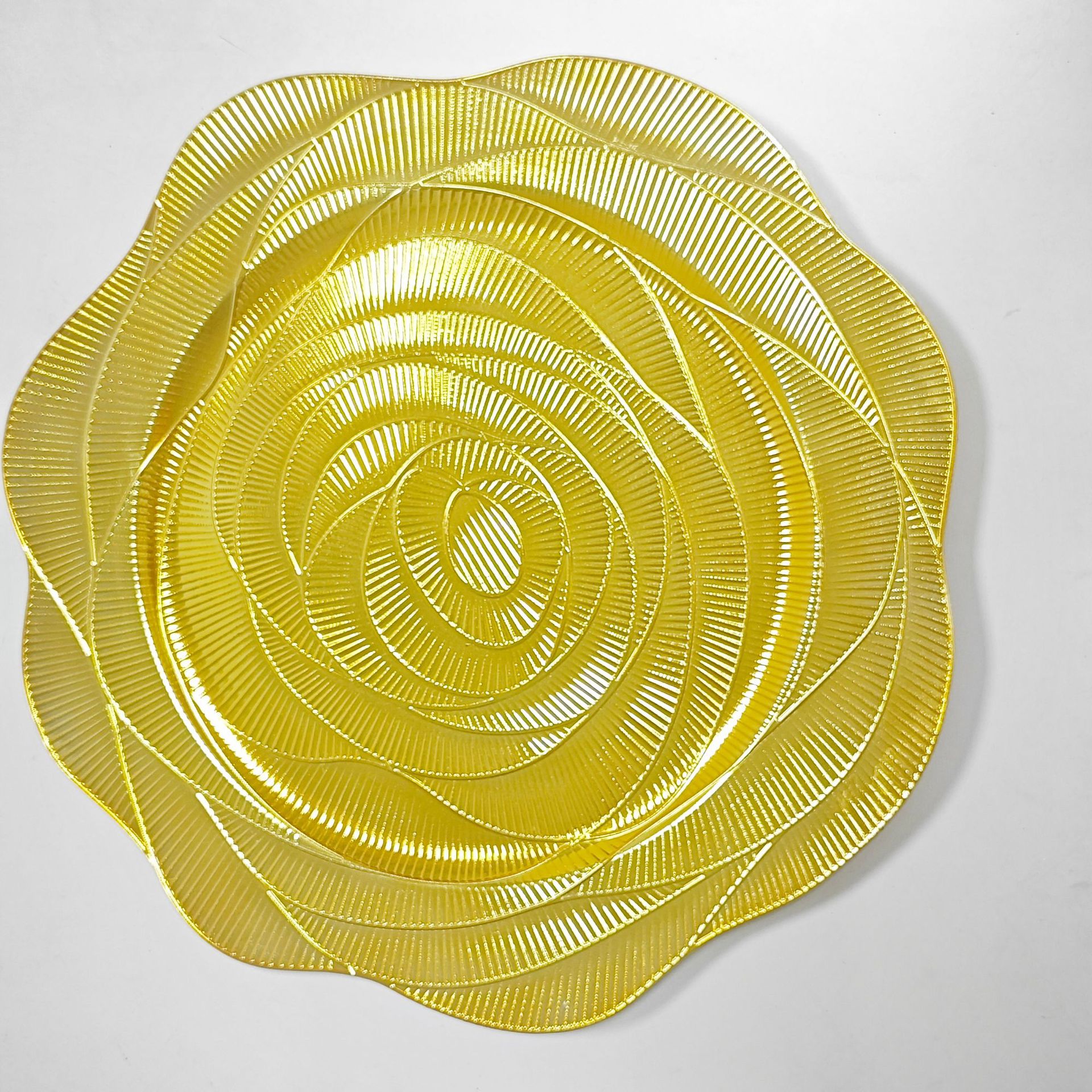 Fabrica directa platos galvanizados platos de boda platos de comedor caseros europeos platos de carga calientes