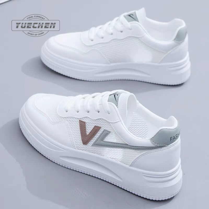 Special price soft bottom small white shoes women's 2025 summer new mesh breathable light not tired feet casual shoes tide