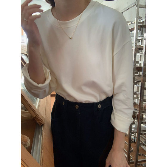 [Special price is not refundable] Yuanpai spring solid color crew neck long sleeve T-shirt Korean version of all-match base coat E2426