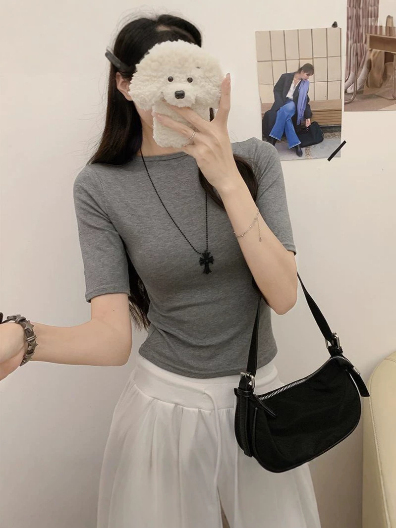 2026 New Summer Black Round Neck Mid-Sleeve T-Shirt for Women, Thin Knit Slim-Fit Five-Quarter Sleeve Base Top