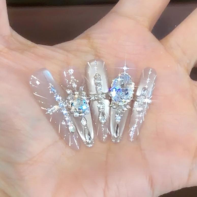 [Oracle's Light] Purely handmade, high-end cat-eye nail art, elegant and versatile, perfect for a fairy-like look