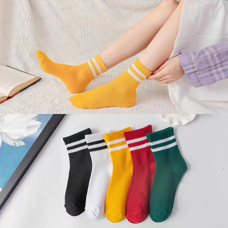 Calcetines cortos para mujer, calcetines invisibles finos y bonitos de corte bajo para verano, estilo japonés con corazones, calcetines deportivos blancos para mujer, mezcla de poliéster y algodón.