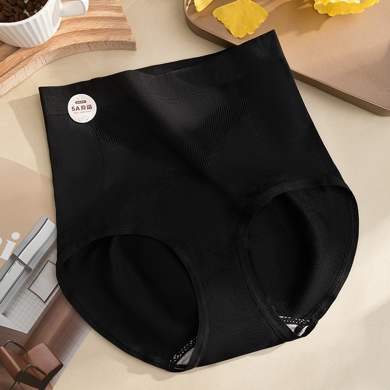 La ropa interior del abdomen cruza la cintura alta y las caderas no se estiran, la entrepierna no se enrolla, la entrepierna es transpirable y refrescante, la entrepierna antibacteriana es refrescante