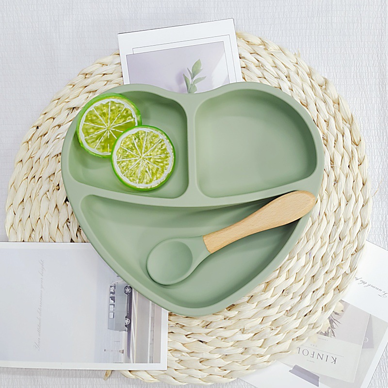 Xlee Baby Love Heart Plate Silicone Fork Suction Cup Integrated Self-Feeding Children's Supplementary Food Utensil Set