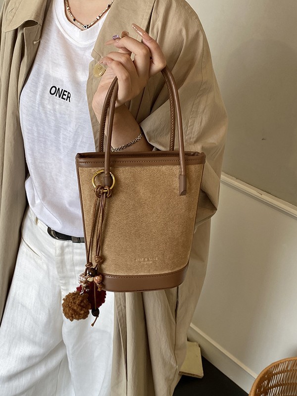 Otoño y invierno retro gavet bolso de cubo de mano mujer 2025 nuevo estilo de alto nivel retro versátil bolso de hombro image 5