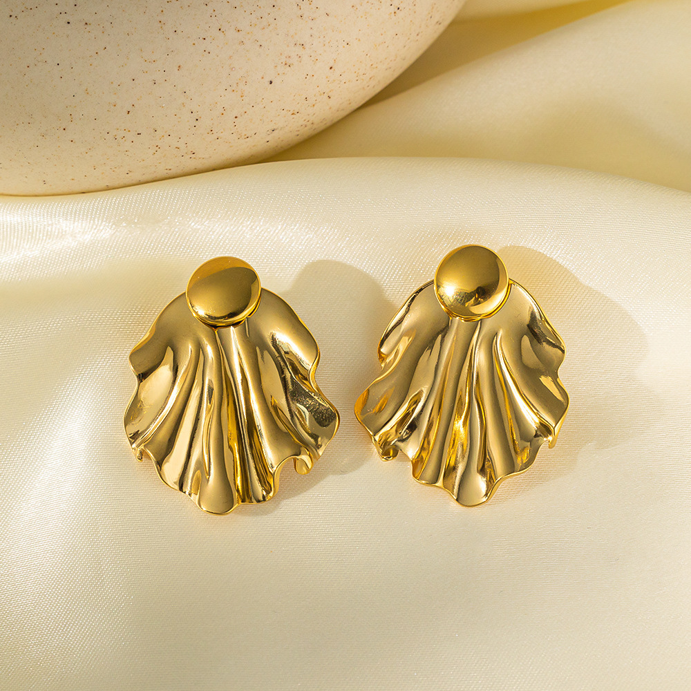 C Shape, Irregular, Heart Shape Pattern 1 Pair Basic Modern Style Classic Style C Shape Irregular Heart Shape Irregular Plating 304 Stainless Steel Ear Studs