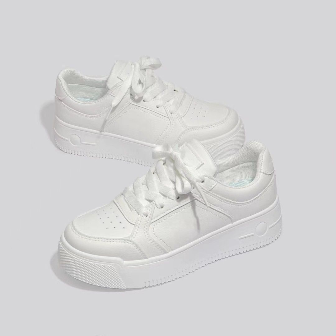 Zapatos blancos transpirables de primavera y otoño para mujeres zapatos de skate para mujeres 2023 nuevos zapatos casuales para estudiantes zapatos deportivos para mujeres