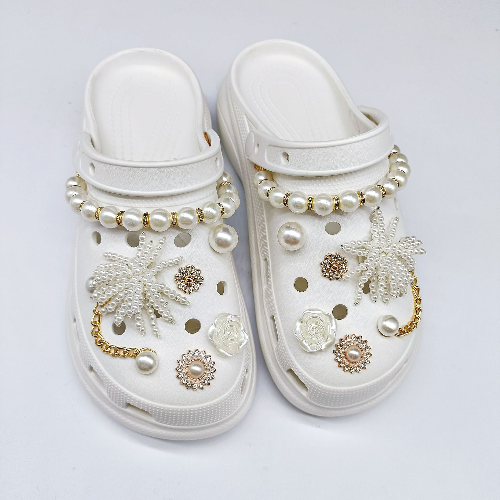 Pearl Flower Diy Eva Sandals Removable Shoe Buckle Hole Shoes Accessories display picture 1