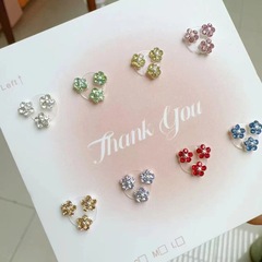 マニキュアミニフラワーパイルダイヤモンドジュエリー 2025 春夏新作点滅立体梅の花完成パイルボールネイルデコレーション