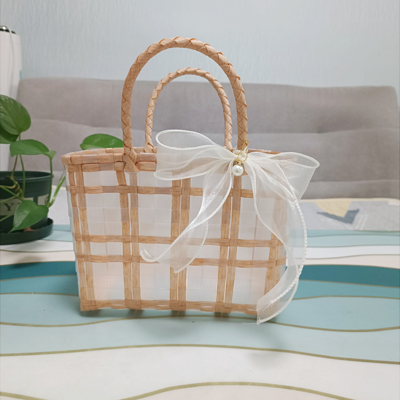 756g Weight Open Closure Type Double Handle Strap Type Handbag Bags Type Holiday, Travel Occasion PVC Material Plaid Pattern All Seasons Season Women's Gender Cute, Vacation Style Square Shape Large Size Women's Cute Vacation Plaid PVC Shopping Bags 22