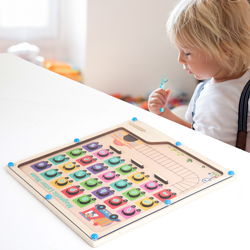 Granos de la pluma magnética de los niños letras inglesas a juego clasificación de color magnético laberinto educación temprana juguetes educativos de madera