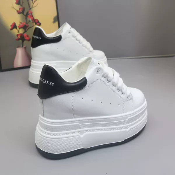 White and black 12cm A-2