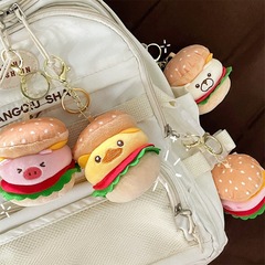 韓国版ハンバーガー入りカピバラぬいぐるみ、クリエイティブな黄色いアヒル人形キーホルダー、卸売