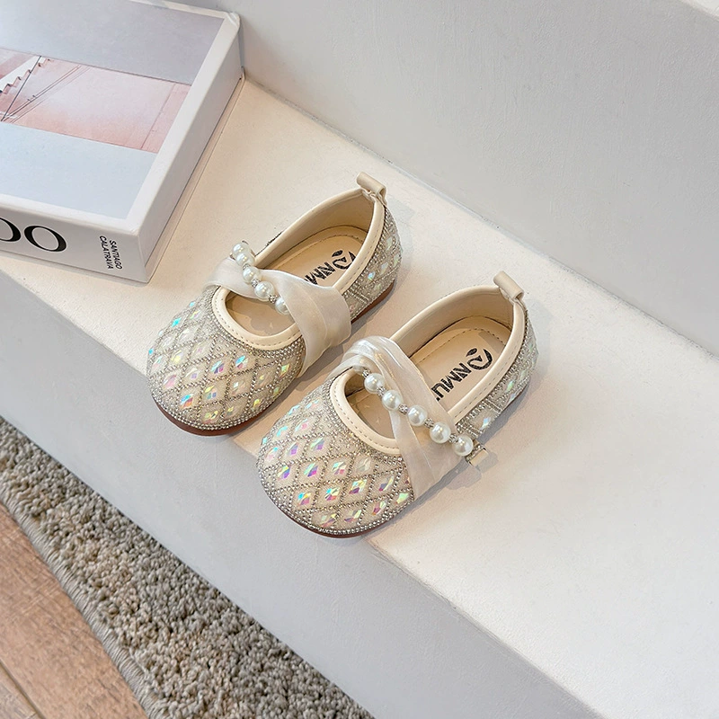 Туфли для девочек, туфли для принцессы 2025 весна и осень новые платья для девочек маленькие кожаные туфли