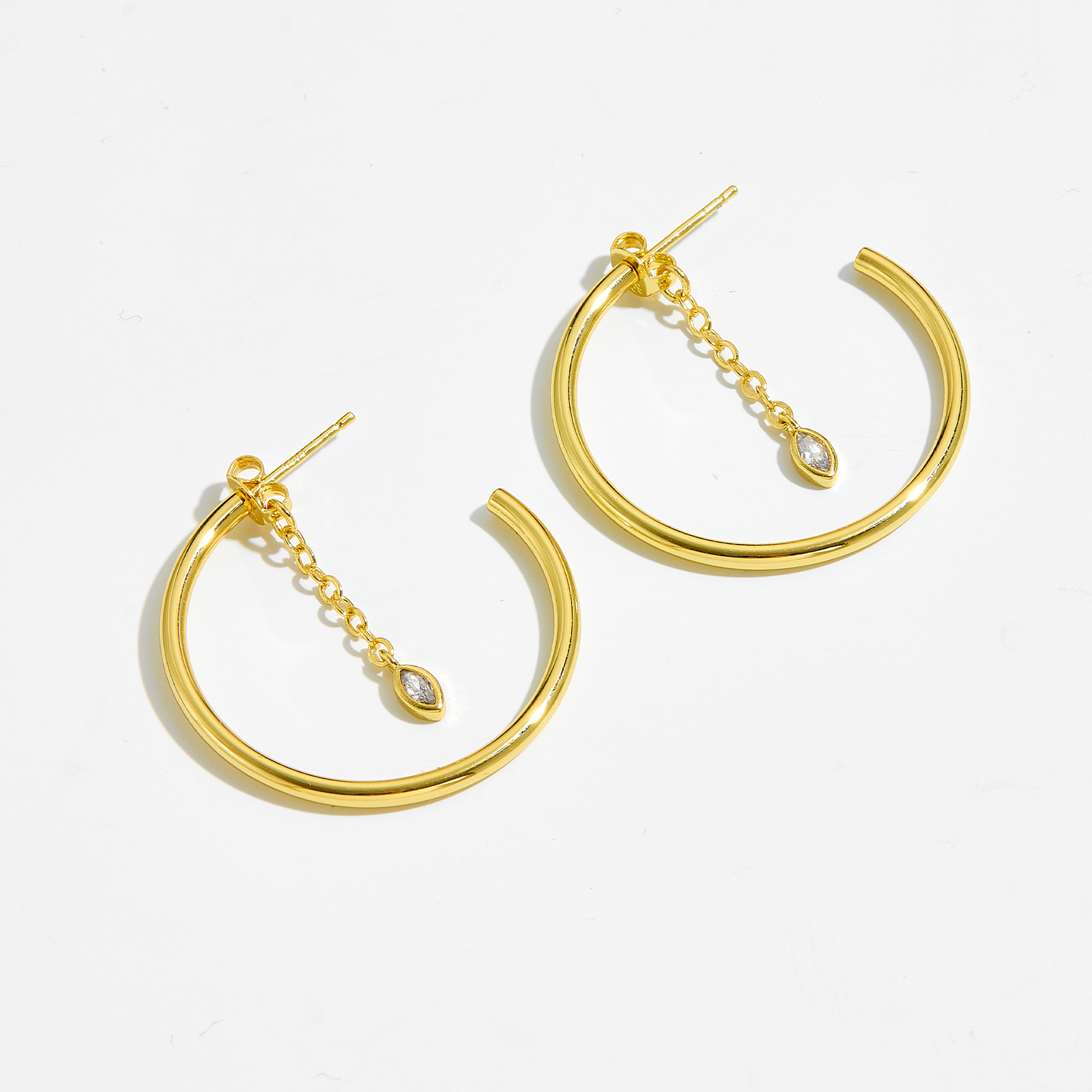 Andy Wen Earrings European and American Style C-Ring Earrings with Zircon Pendant, Fashionable and Trendy White Copper Earrings