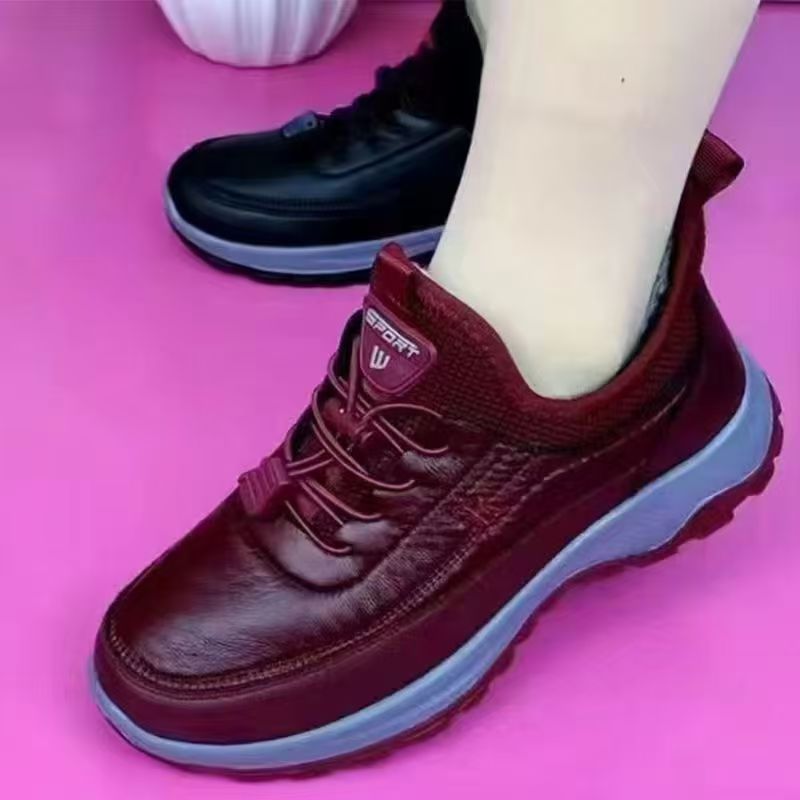 2025 invierno zapatos de algodón gruesos mujeres de mediana edad y ancianos zapatos de algodón con suela suave antideslizante zapatos de abuela impermeables y cálidos