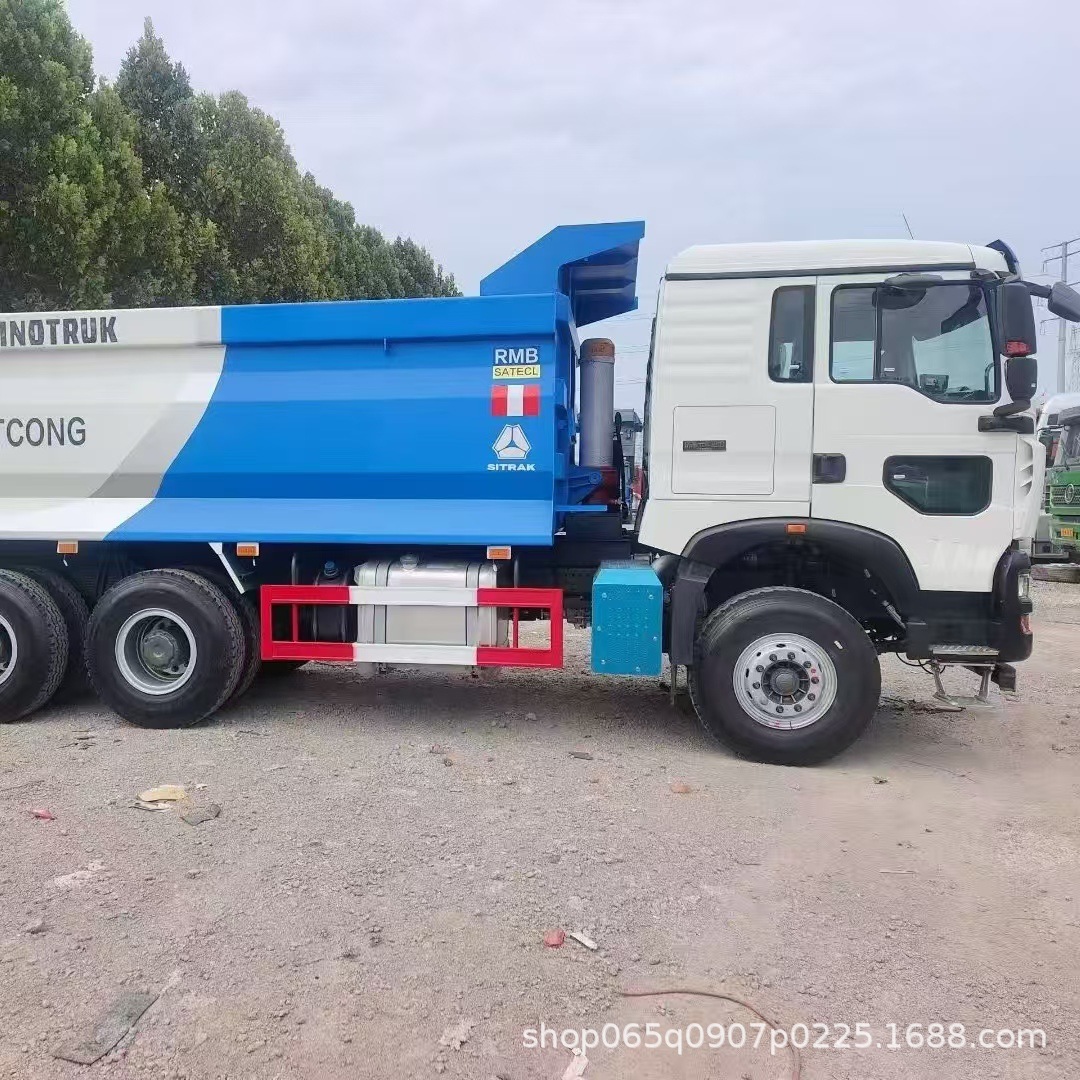Cross-Border Sales of Used Chinese Sinotruk Howo Trucks 6X4 Dump Trucks Rear Dump Truck 10 Wheels
