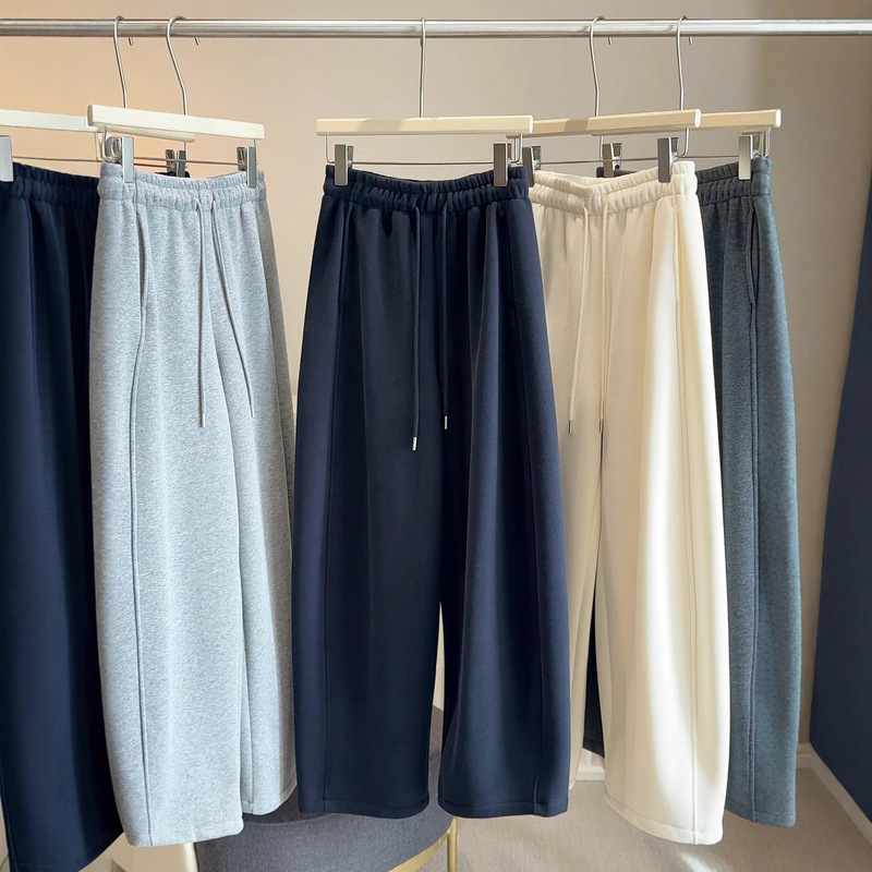 Thickened Fleece Warm Sports Sweatpants for Women, New Autumn and Winter High-Waisted Drapey Wide-Leg Mochi Pants A9556 Thickened Fleece Warm Sports Sweatpants for Women, New Autumn and Winter High-Waisted Drapey Wide-Leg Mochi Pants A9556
