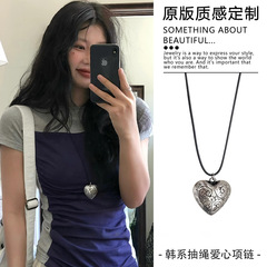 韩系复古银色爱心吊坠文艺长款项链高级感简约颈饰氛围感新品配饰