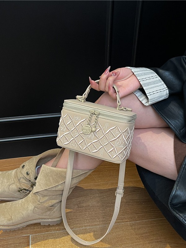 Bolso de mujer venta caliente nuevo diamante bordado bolso portátil bolso de maquillaje de textura alta moda ligera bolso de lujo
