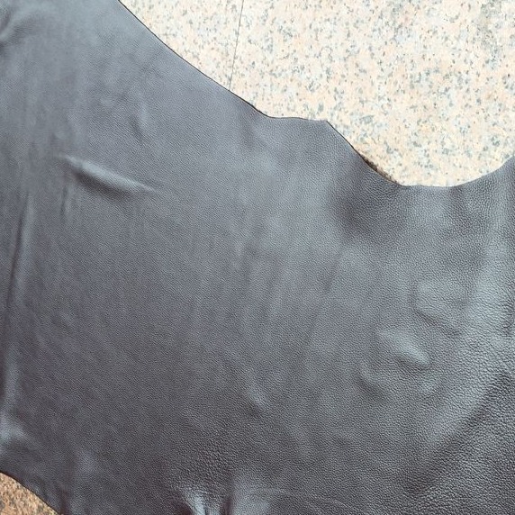 加厚压摔牛皮 头层牛皮 皮革皮料 牛皮面料 荔枝纹 甩纹皮 深蓝色