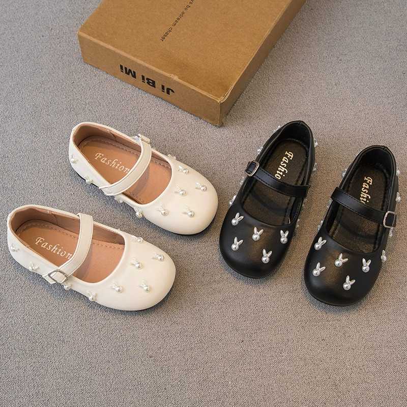 Французский вечерний ветер Жемчужный кролик с надписью Мэри Джейн Детская обувь для начала весны 2025 года Ретро мелкая плоская детская обувь