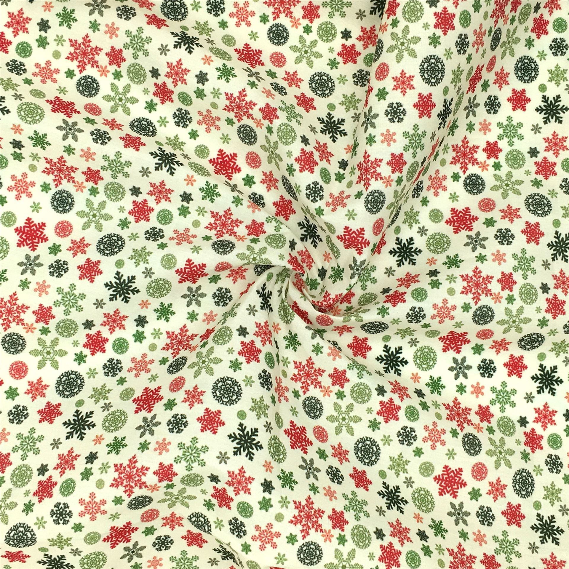 クリスマス雪花模様の薄いポリエステル綿や四面弾ニット生地のプリント生地手作りdiyシャツスカート服装生地
