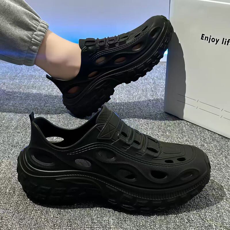 Men's thick-soled clogs 2026 summer new model for outdoor sports, breathable EVA, non-slip, odor-resistant beach and stream shoes Men's thick-soled clogs 2026 summer new model for outdoor sports, breathable EVA, non-slip, odor-resistant beach and stream shoes