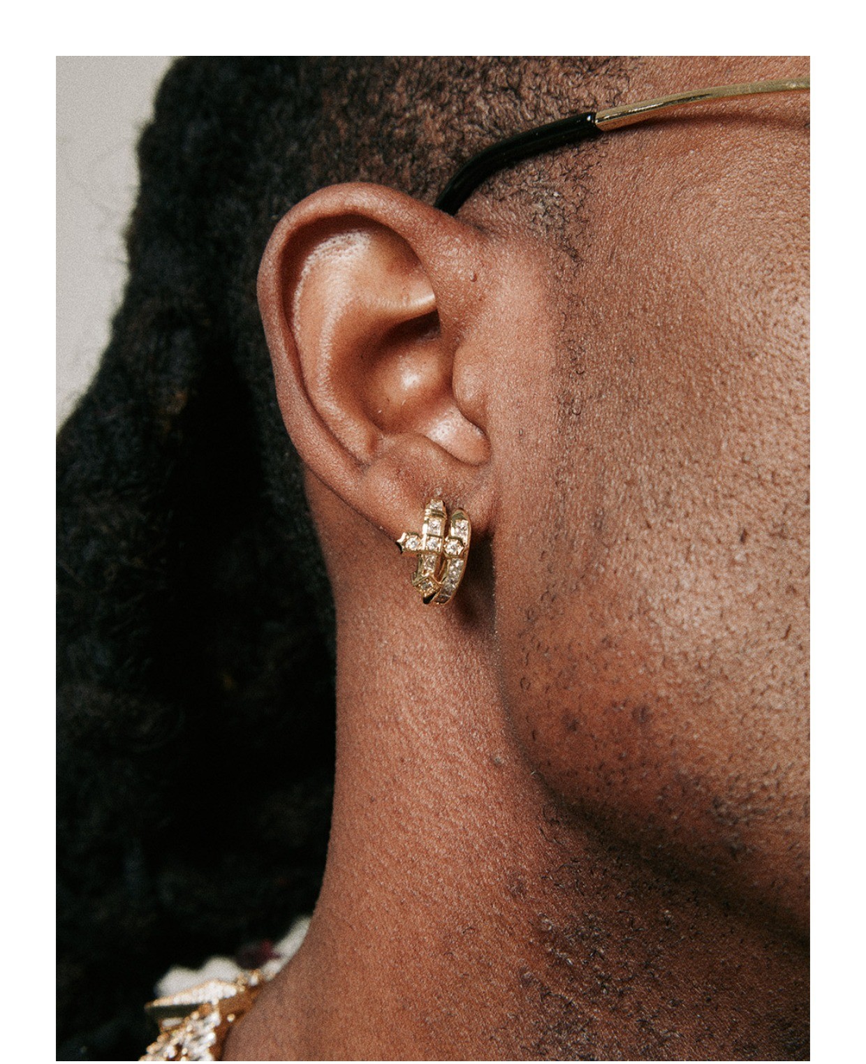1 Paire Hip Hop Forme En U Placage Incruster Le Cuivre Diamant Artificiel Des Boucles D'oreilles display picture 1