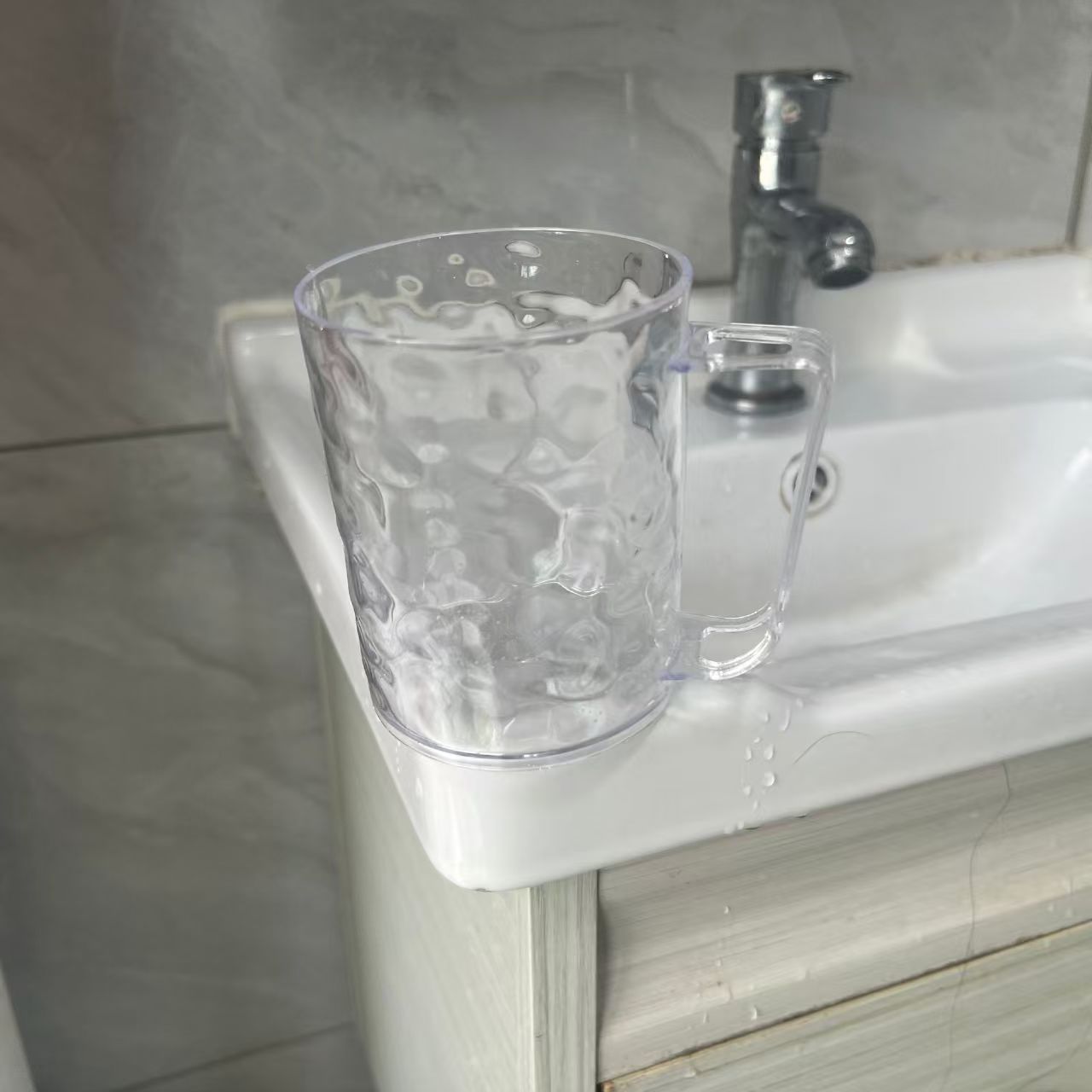 Mouthwash Cup, Toothbrush and Dental Tool Storage Cup, Household High-End Aesthetic Water Ripple Design [Tax Not Included]