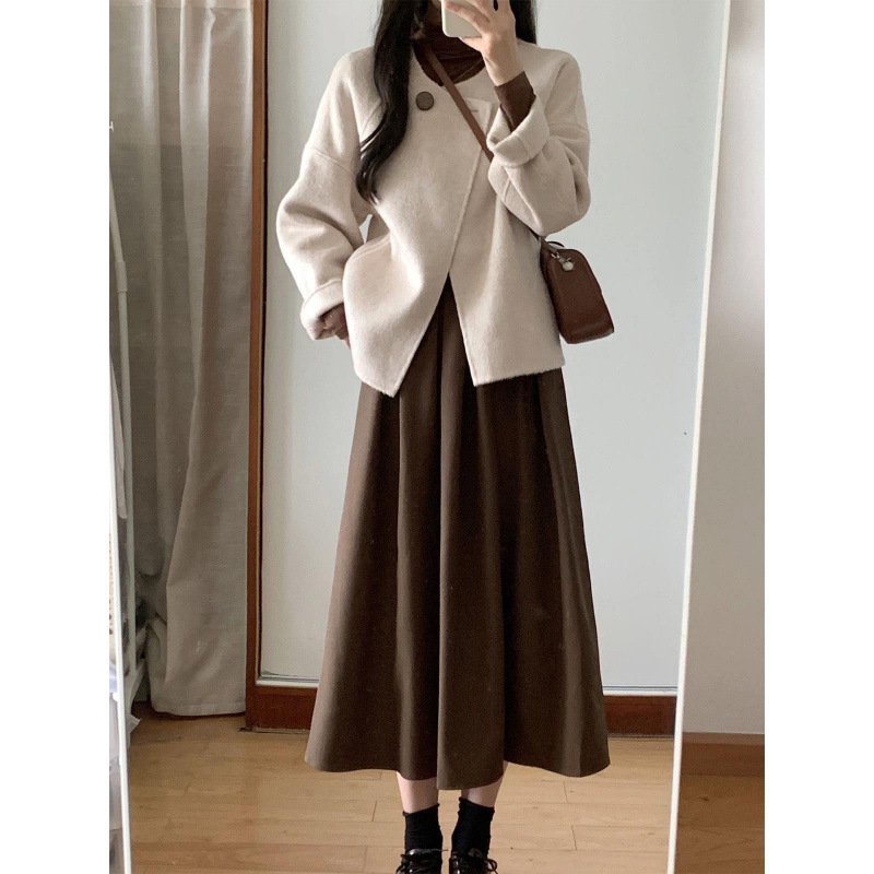 春装女搭配一整套气质斗篷毛呢外套半身裙高级感盐系穿搭两件套装|undefined